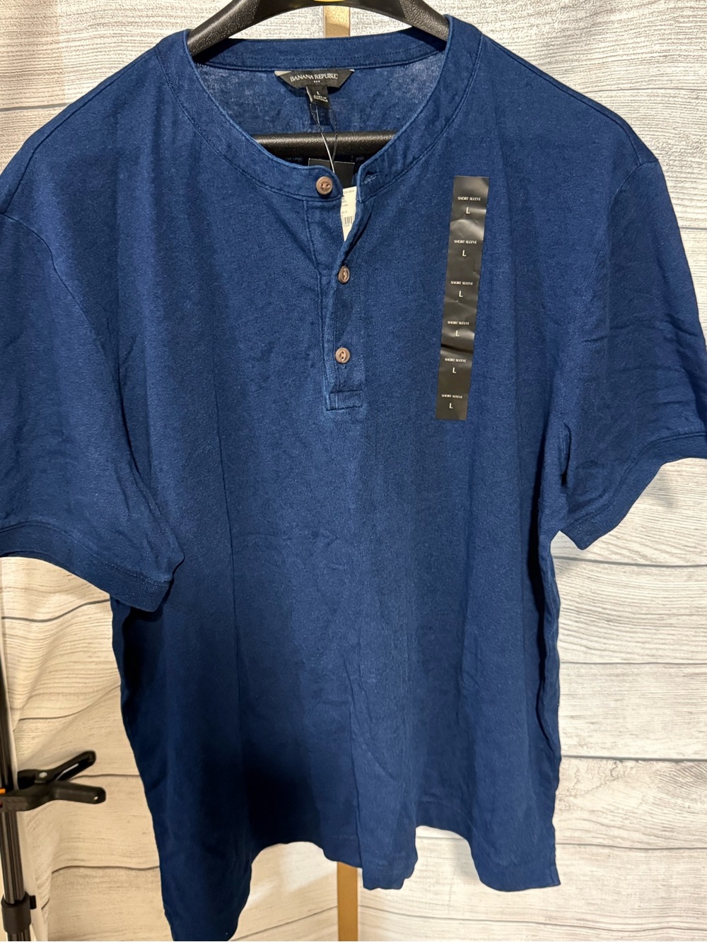 Banana republic short sleeve L